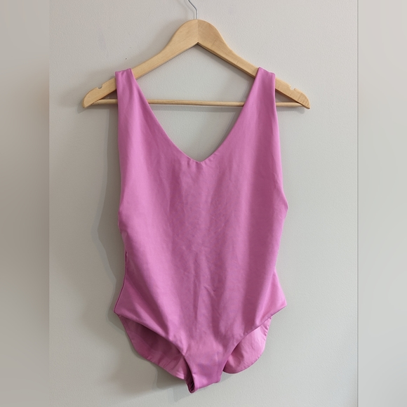 Londre The Minimalist One Piece Scuba Pink XL - Picture 3 of 5